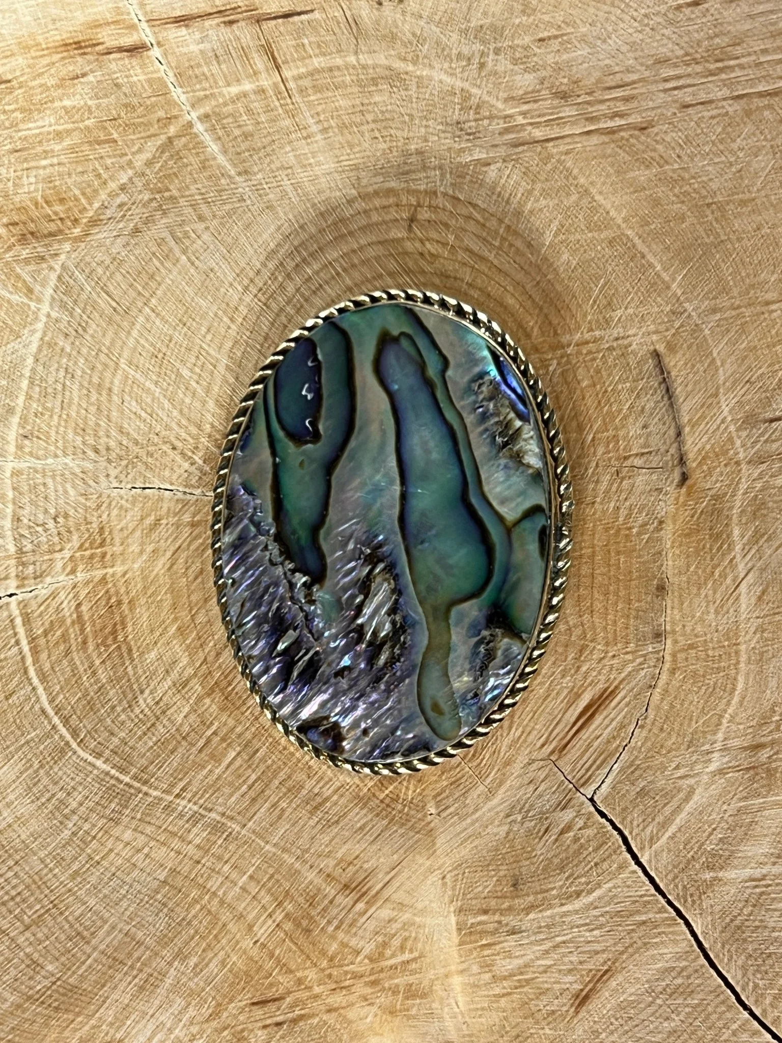 Abalone Shell sertie doré n°D3 (3,6cm x 2,7cm)