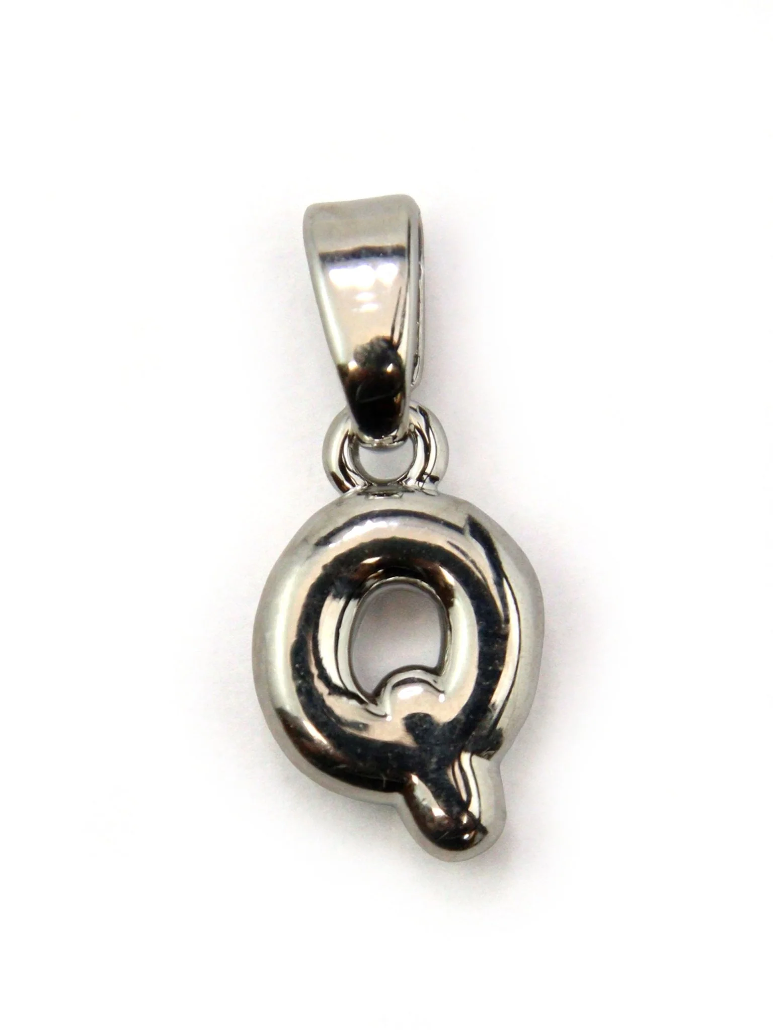 Charm lettres A-Z laiton 10 mm - Image 45
