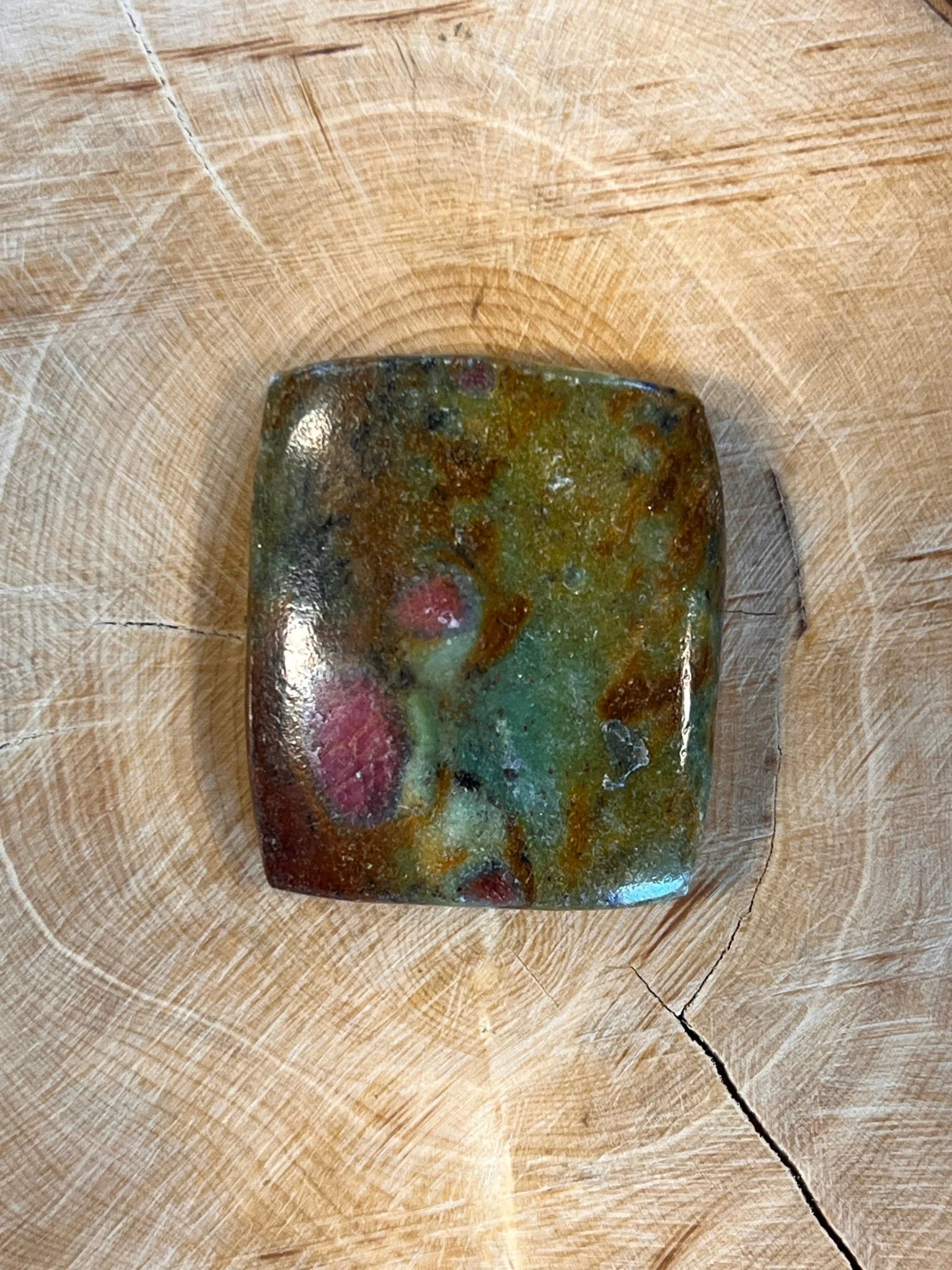 Rubis Fuschite n°2 (3,4cm x 2,9cm)