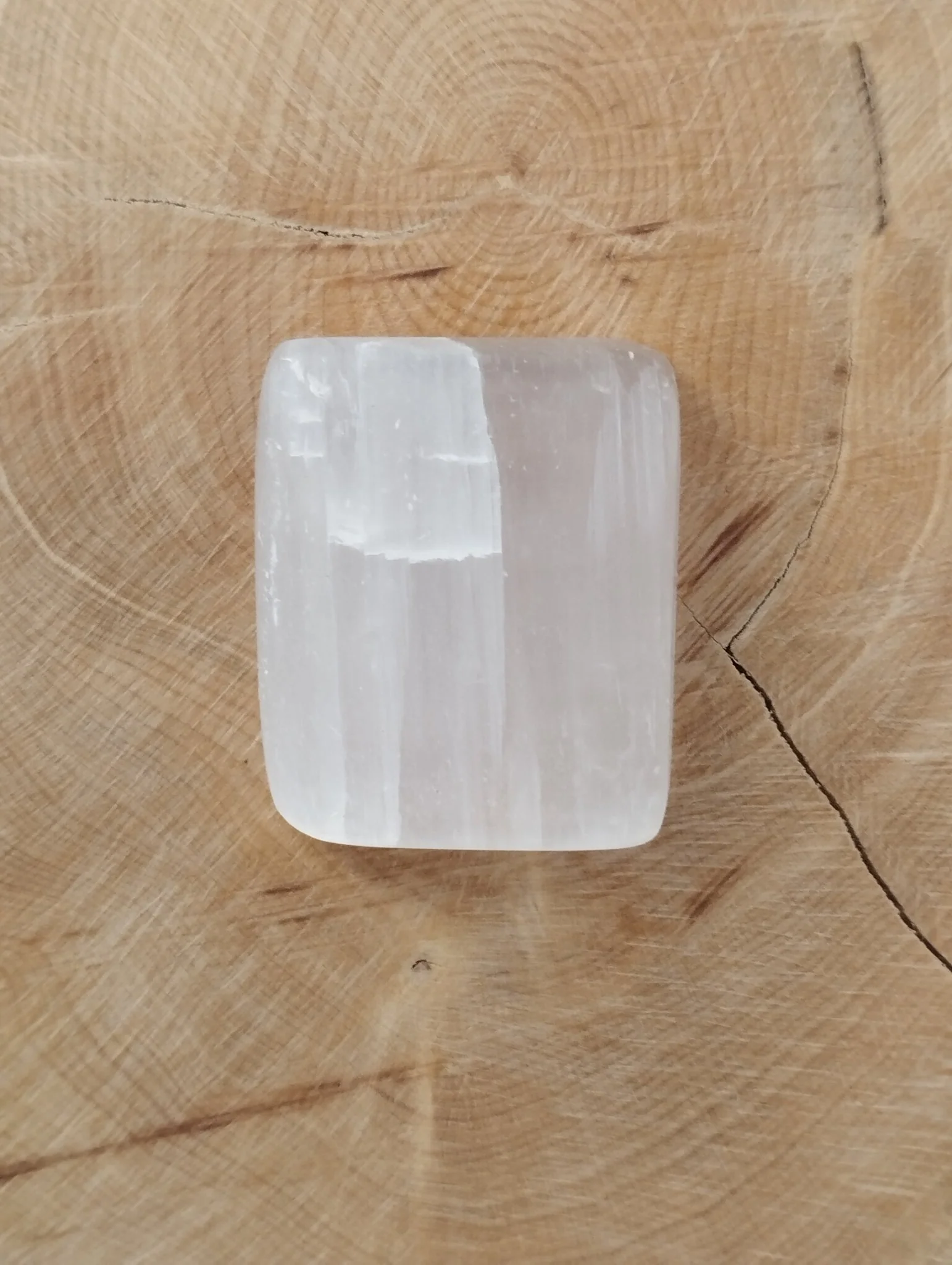 Sélénite n°4 (2,8 cm x 2,33 cm)